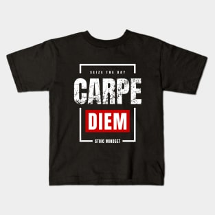 Carpe diem (seize the day) Kids T-Shirt